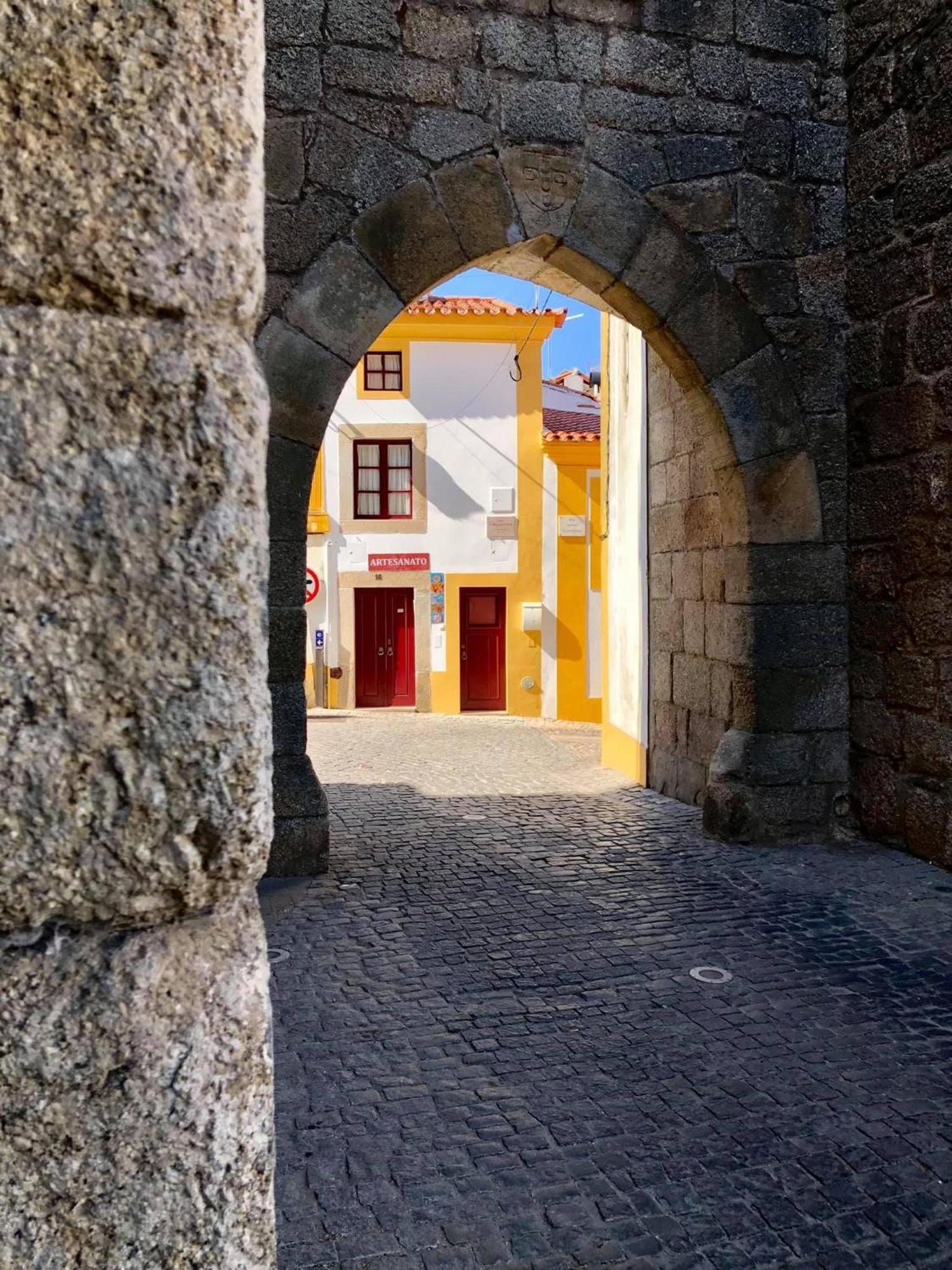 A Casinha Do Arco, Porta Da Vila Nisa Exterior photo
